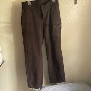 Duluth Trading Company cargo pants brown 12